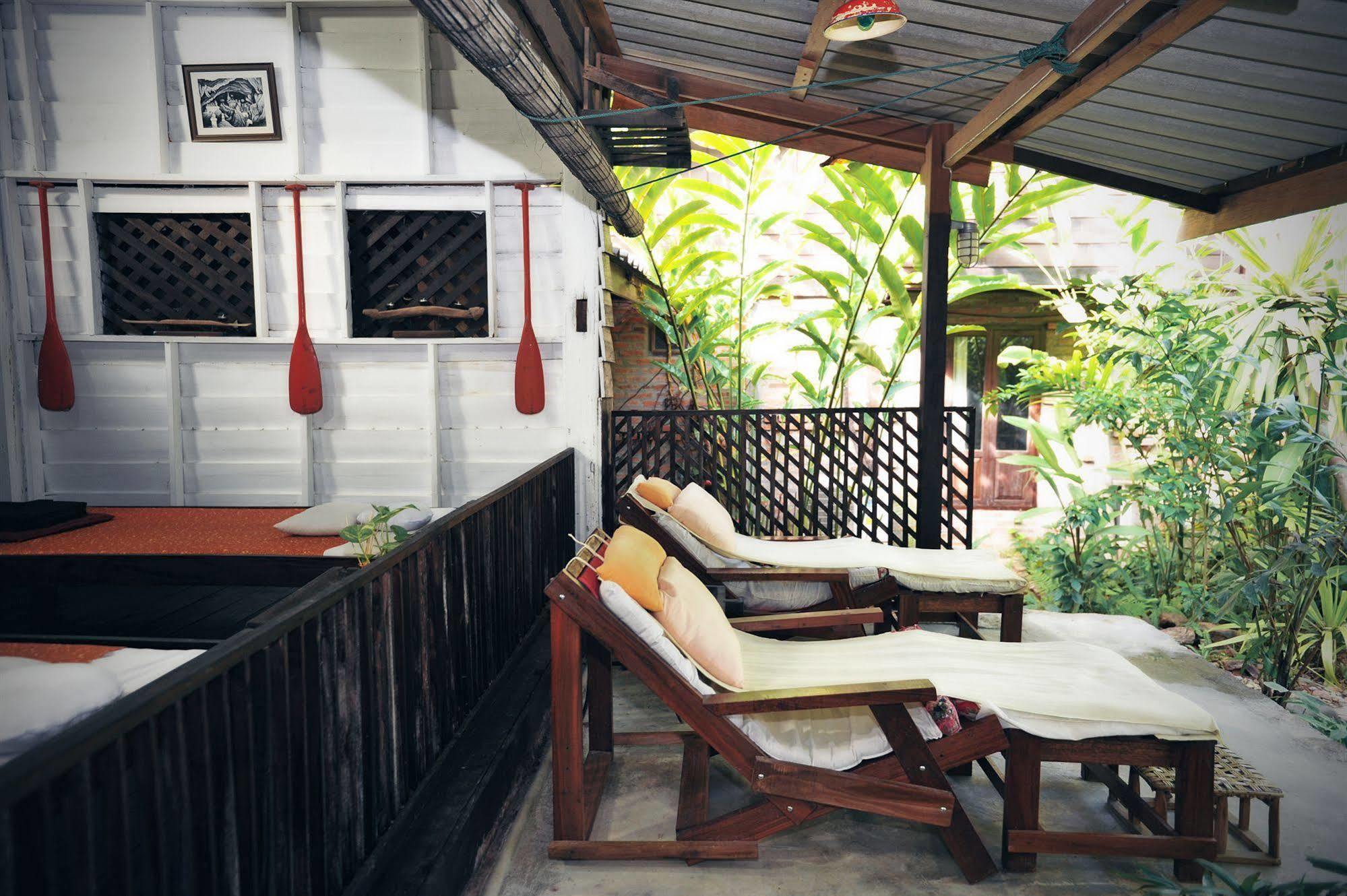 Luang Prabang Oasis Hotel 外观 照片